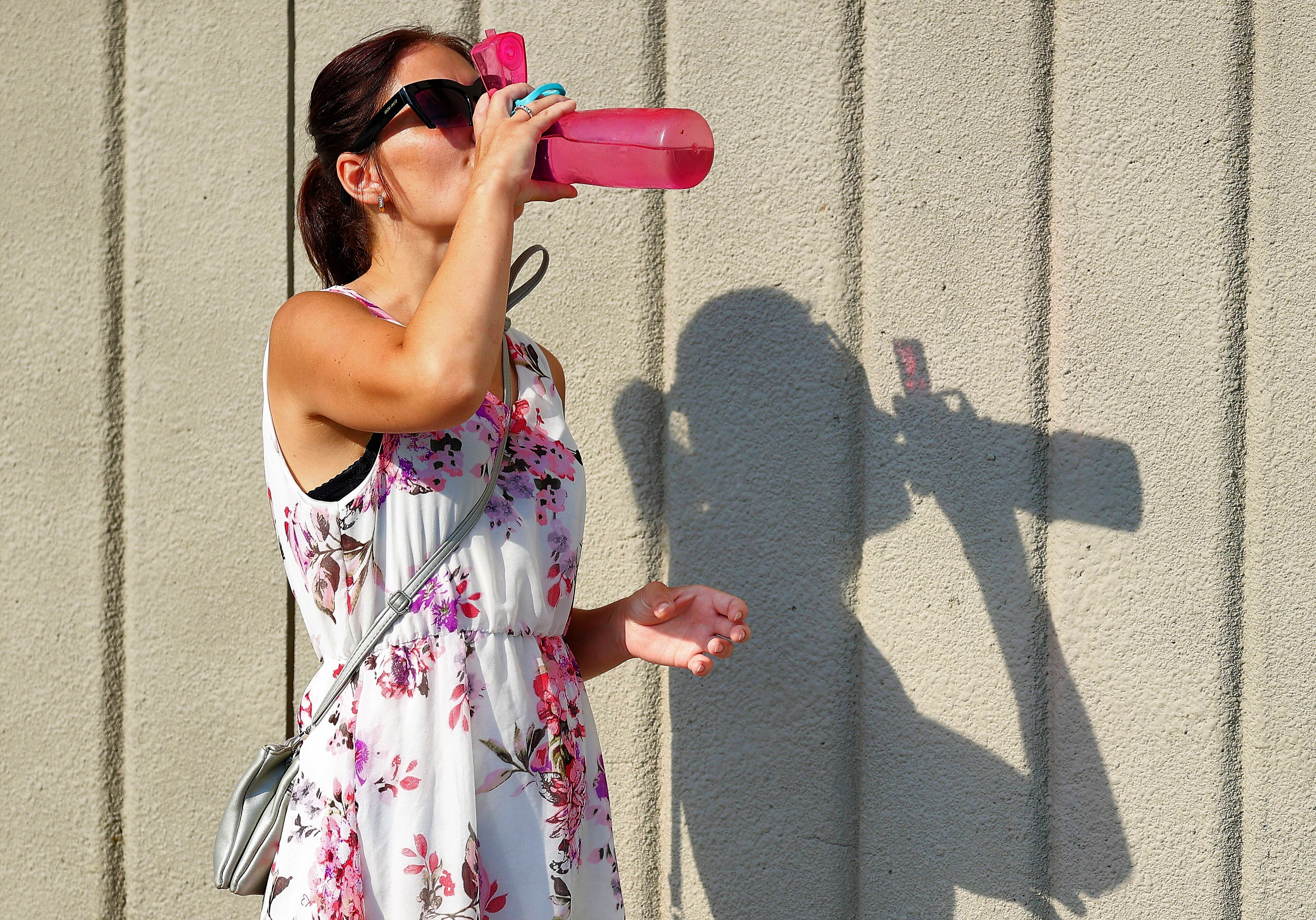 Trinkwasser-Notstand in Deutschland: Erster Landkreis ruft Wasser-Alarm aus!