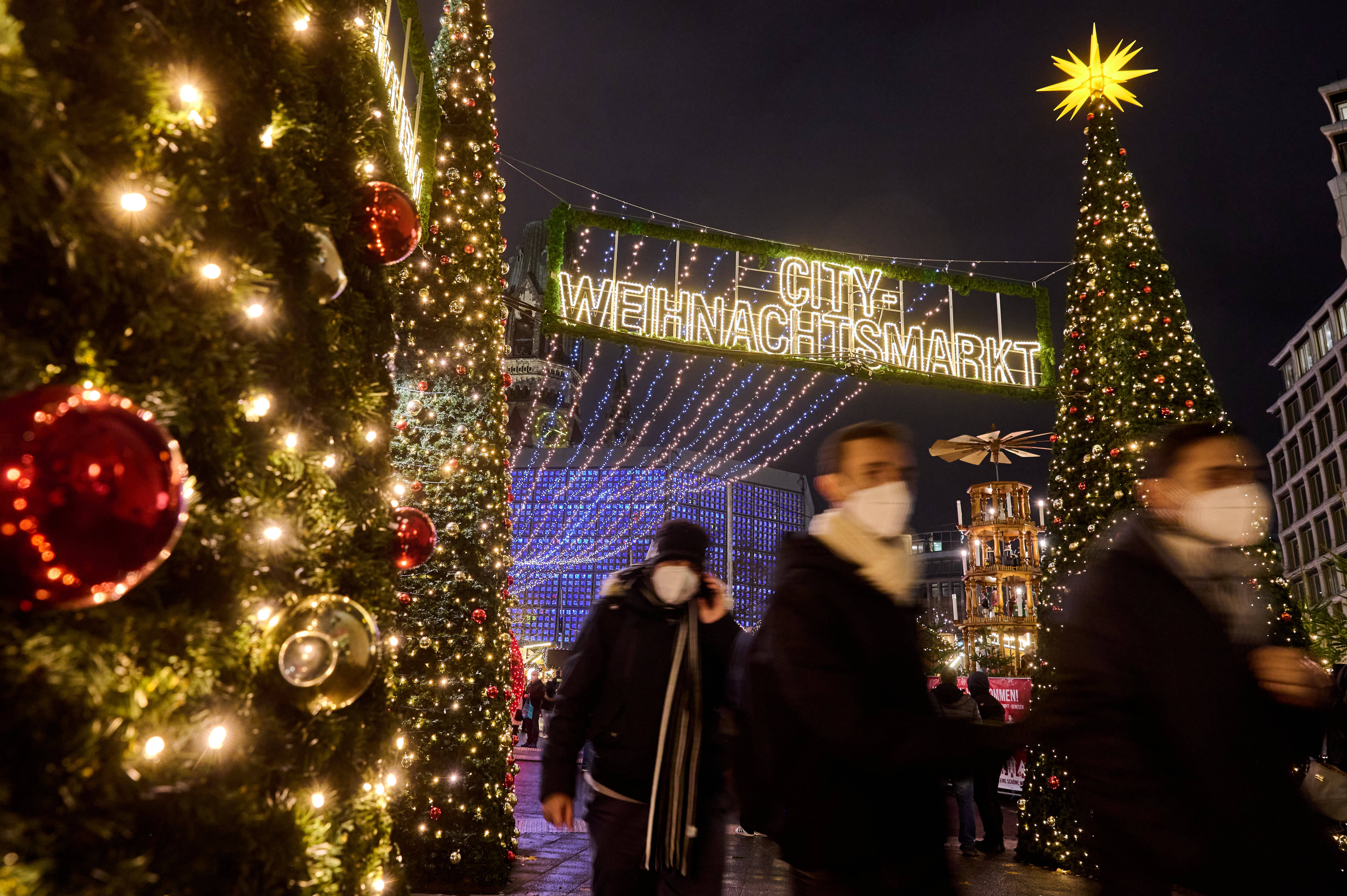Anschlags-Drohung gegen Weihnachtsmarkt! Polizei sperrt Bereich ab!