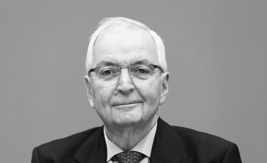 Trauer! Deutscher Minister und Top-Politiker ist tot - wieder geht ein großer der Politik!